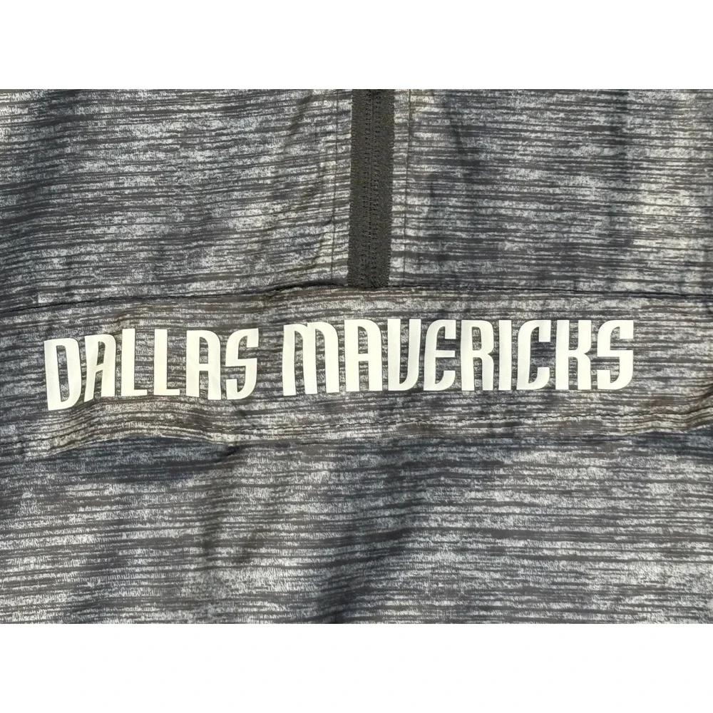 NBA Dallas Mavericks Quarter Zip Windbreaker Jacket Mens Large Grey Hooded Logo